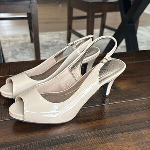 Life Stride Cream Peep-Toe Slingback Heels